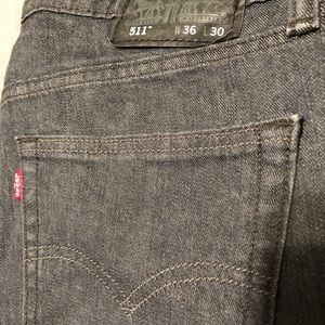 Never worn Levi’s 511 grey 36x30